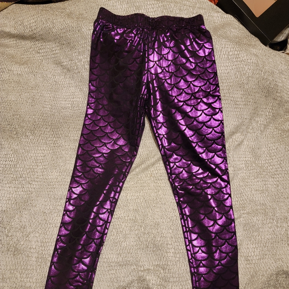 Womens S/M purple mermaid print leggings